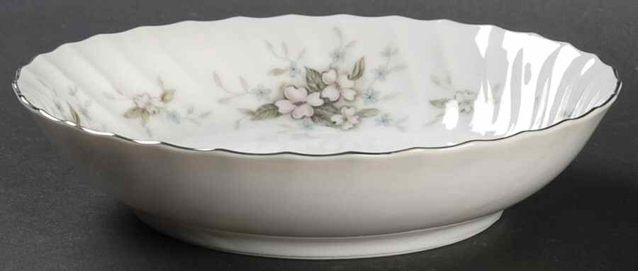 Lady Margaret Fruit/Dessert (Sauce) Bowl by Mikasa-1