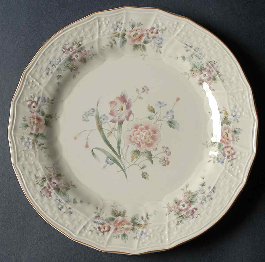 Lydia Salad Plate by Mikasa-1
