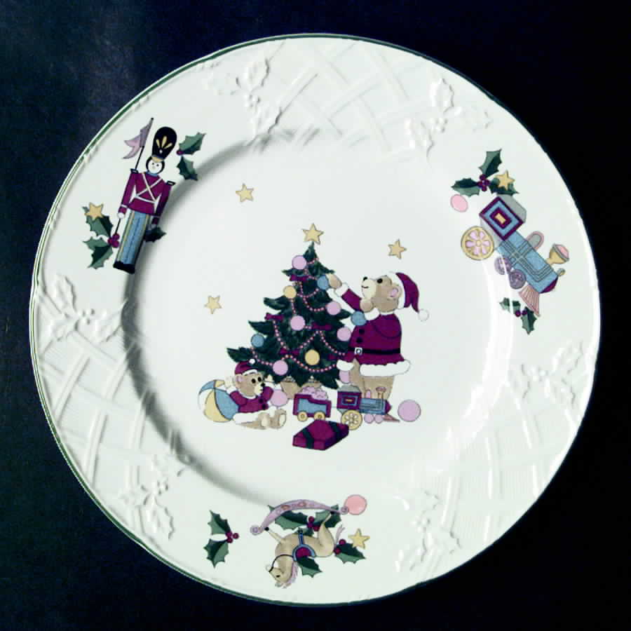 Magical Eve Luncheon Plate by Mikasa-1