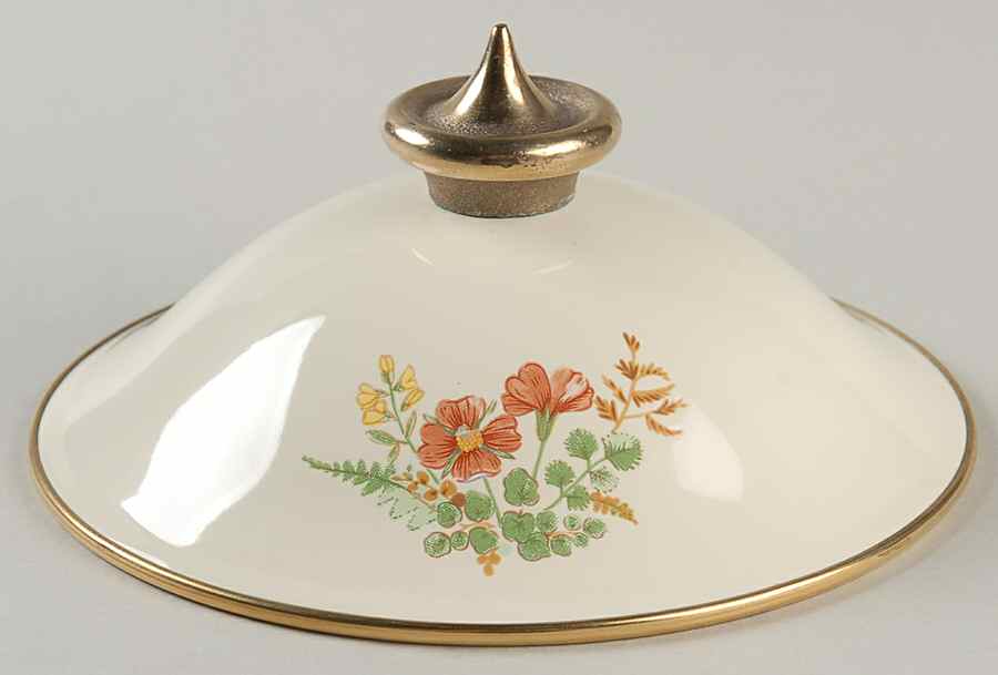 Margaux Lid for 1.5 Qt Metal Covered Saucepan by Mikasa-1