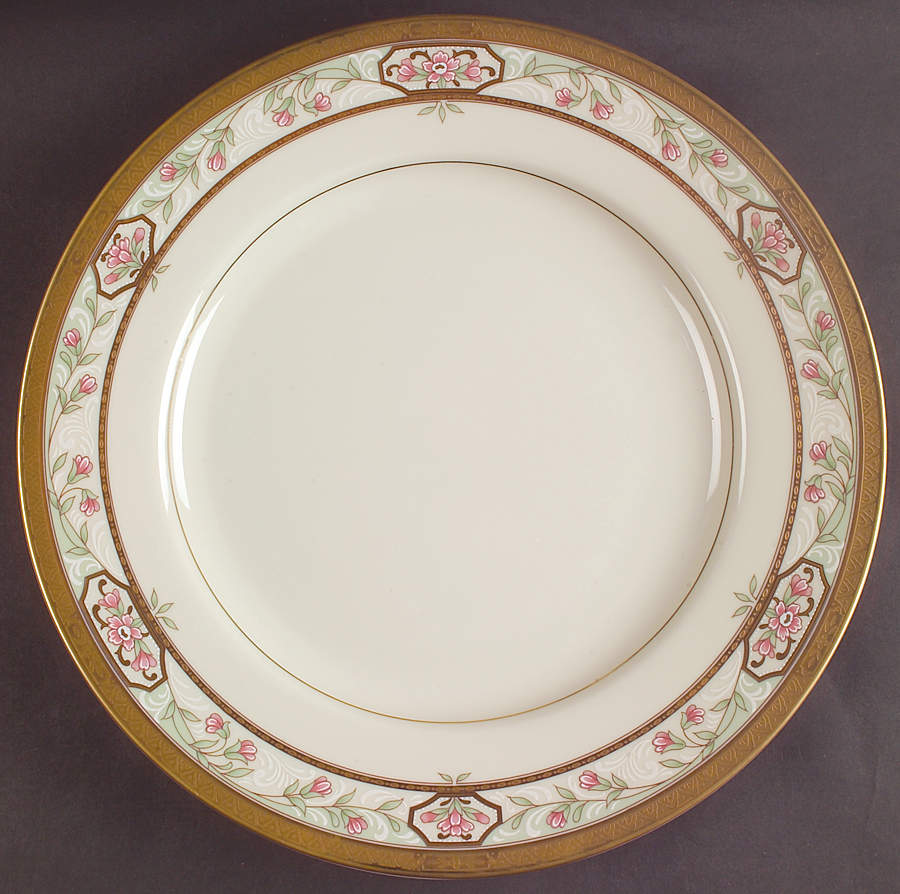 Merrick 12" Chop Plate (Round Platter) by Mikasa-1