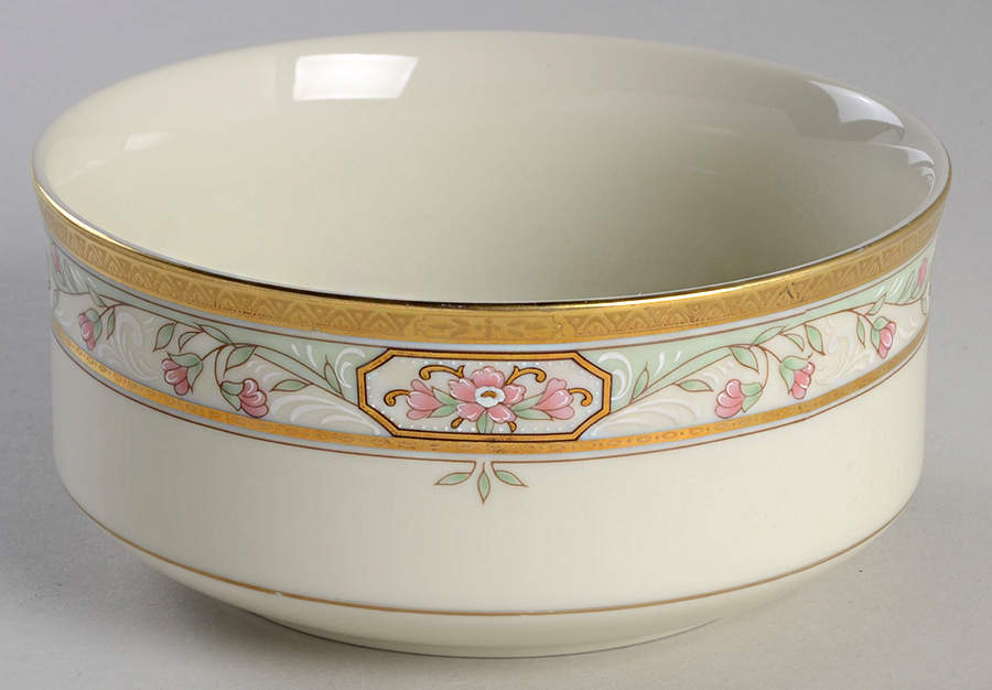 Merrick Round Gravy Boat (GR2SP) by Mikasa-1