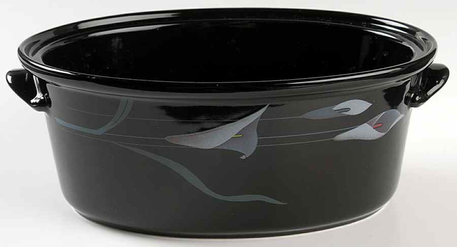 Opus Black 2 Quart Oval Casserole No Lid by Mikasa-1