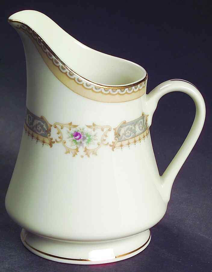 Richelieu Creamer by Mikasa-1