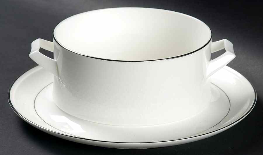 Rochelle Gravy Boat & Underplate by Mikasa-1