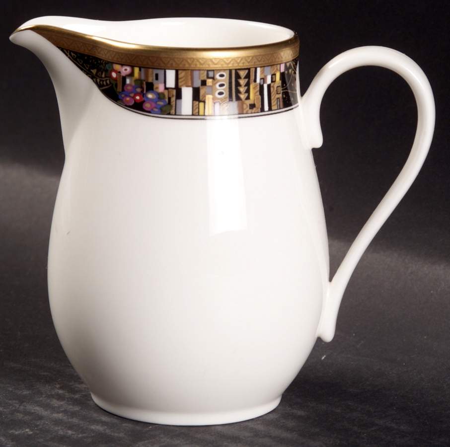 Royal Glimmer Creamer by Mikasa-1