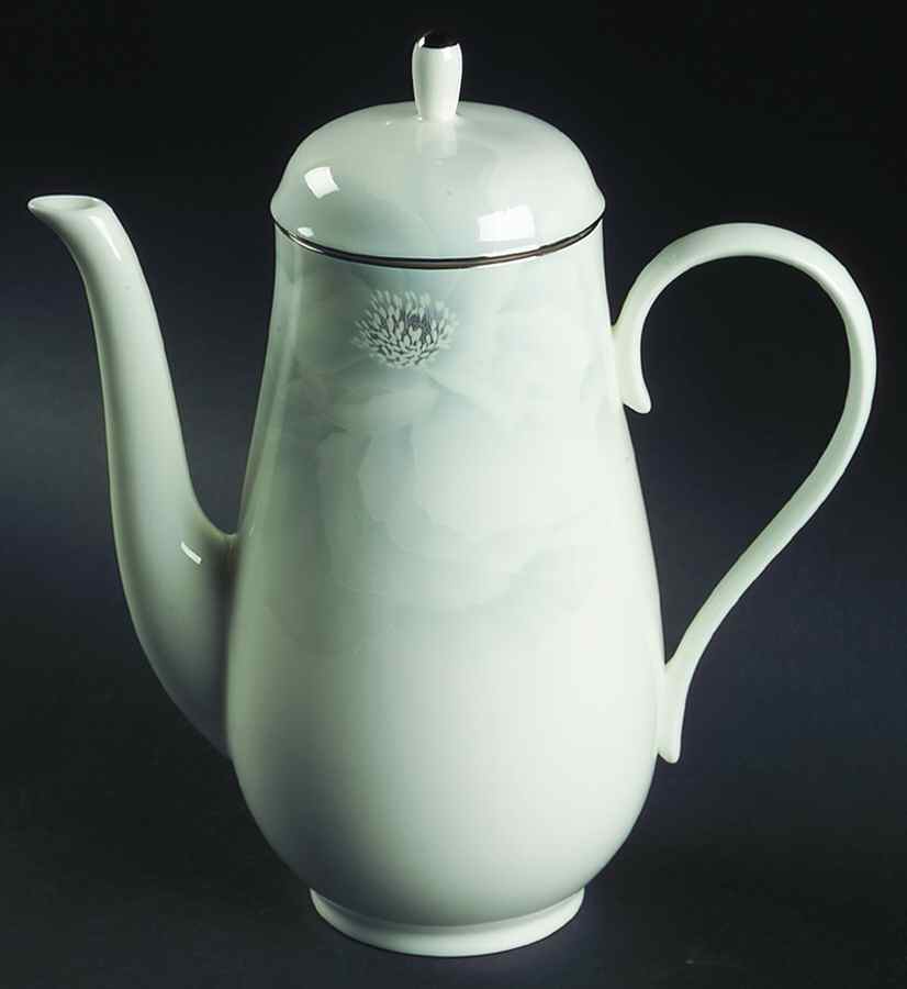 Romantica Coffee Pot & Lid by Mikasa-1