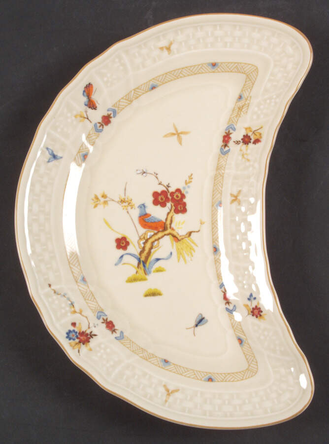 Shangri-La (D1001, Fine Ivory) Crescent Salad Plate by Mikasa-1
