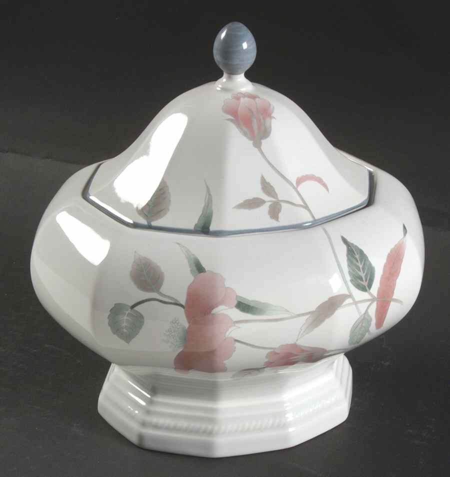 Silk Flowers Gift Box & Lid by Mikasa-1