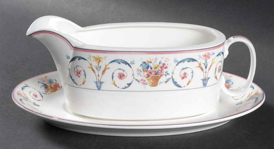 Spring Tribute Gravy Boat & Underplate by Mikasa-1