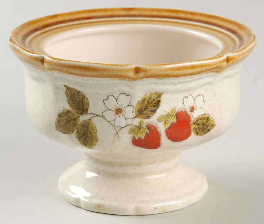 Strawberry Festival Sugar Bowl No Lid by Mikasa-1
