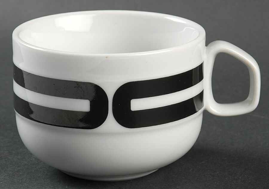 Tangent Black Flat Cup by Mikasa-1