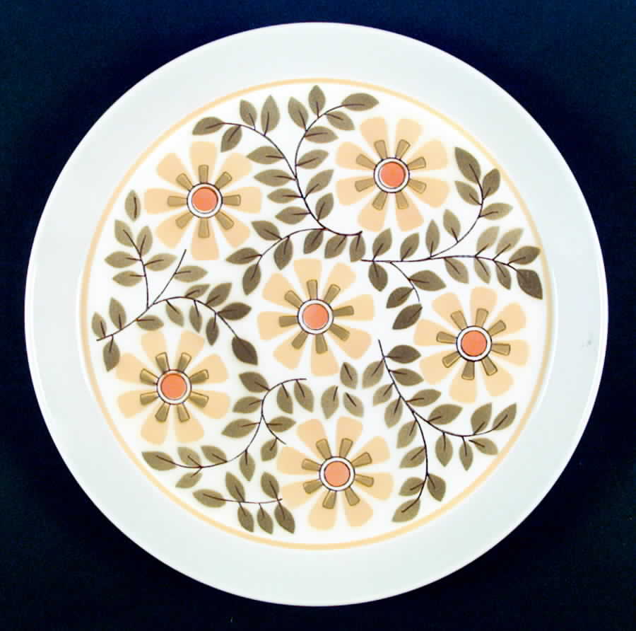 Trellis Yellow Dinner Plate by Mikasa-1