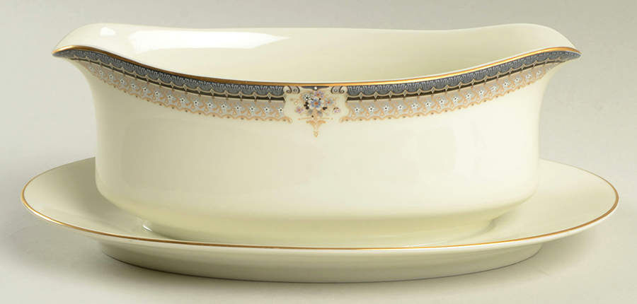 Tropez Gravy Boat with Attached Underplate by Mikasa-1