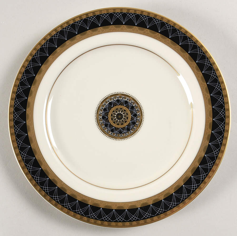 Ventana Onyx Dinner Plate by Mikasa-1