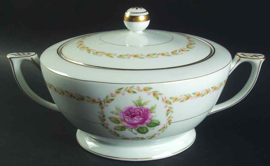 Laurel Round Covered Vegetable by Mikado-1