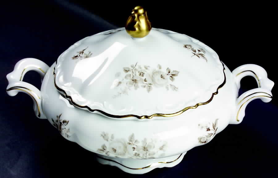 Charming Barbara Round Covered Vegetable by Mitterteich-1