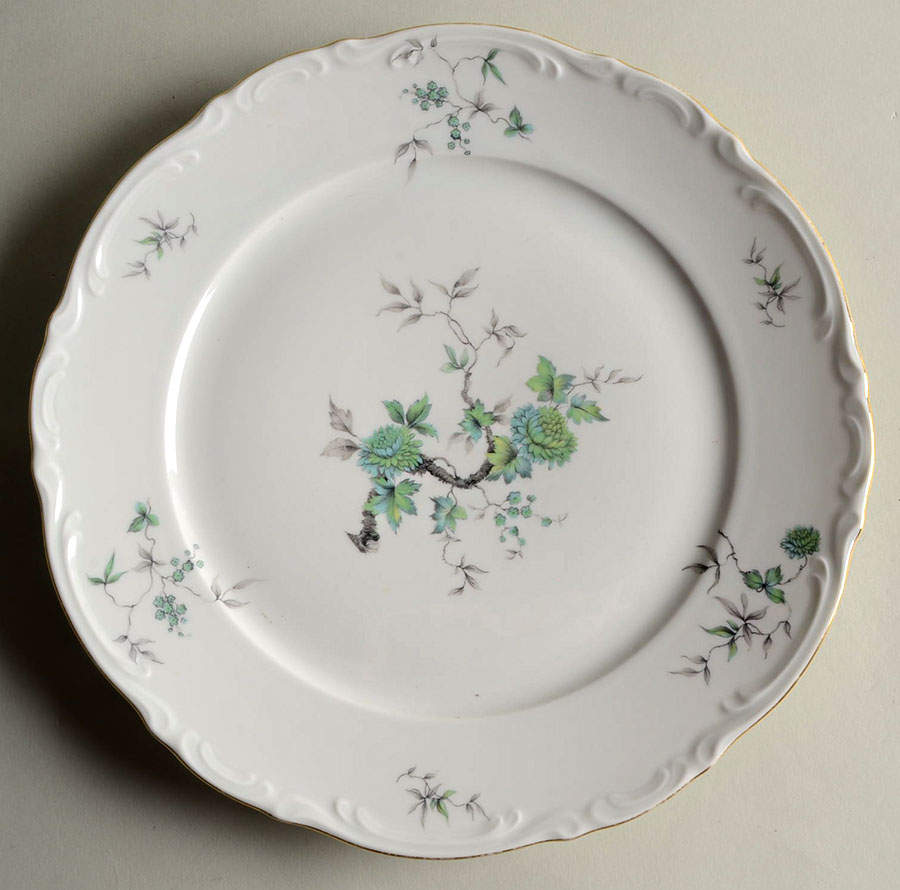 Green Ming (9901, Gold Trim) Dinner Plate by Mitterteich-1