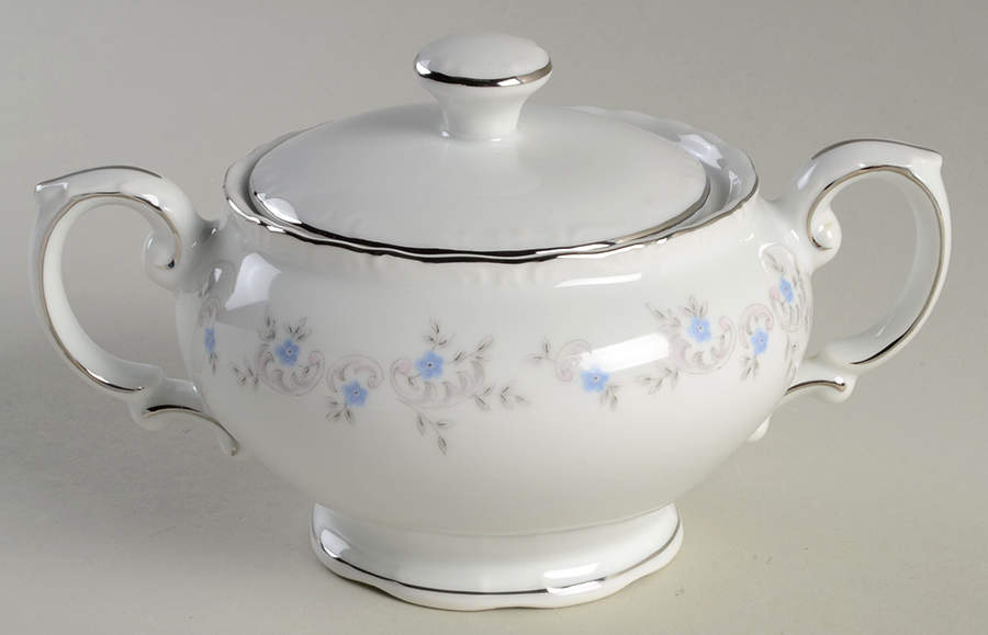 Springtime Sugar Bowl & Lid by Modern China & Table Institute-1