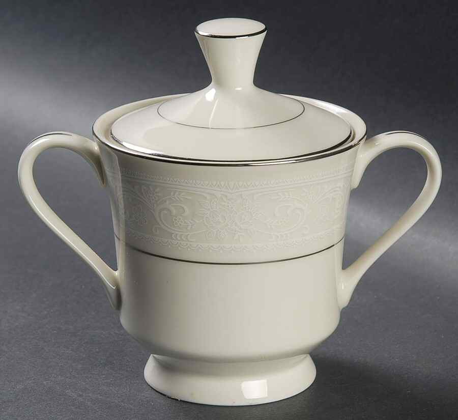 MOM3 Sugar Bowl & Lid by Momoyama-1