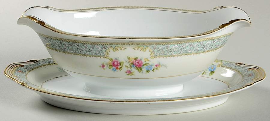 Rosaline Gravy Boat with Attached Underplate by Monarch (Japan)-1