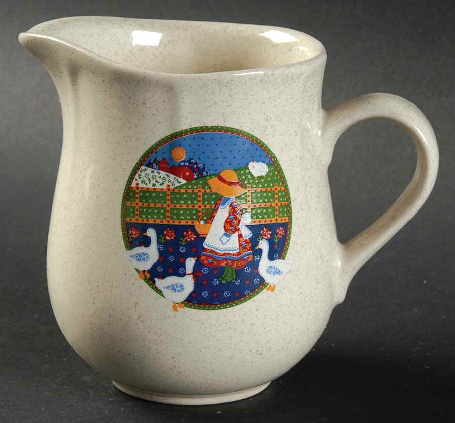 Plain & Fancy Creamer by Market Square-1