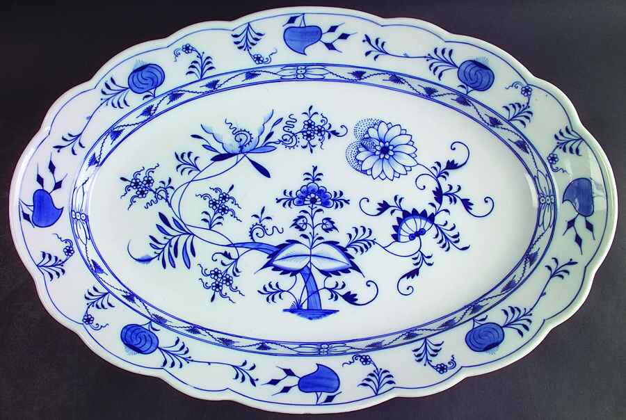Blue Onion (Oval Backstamp) 17" Oval Serving Platter by Meissen (Germany)-1