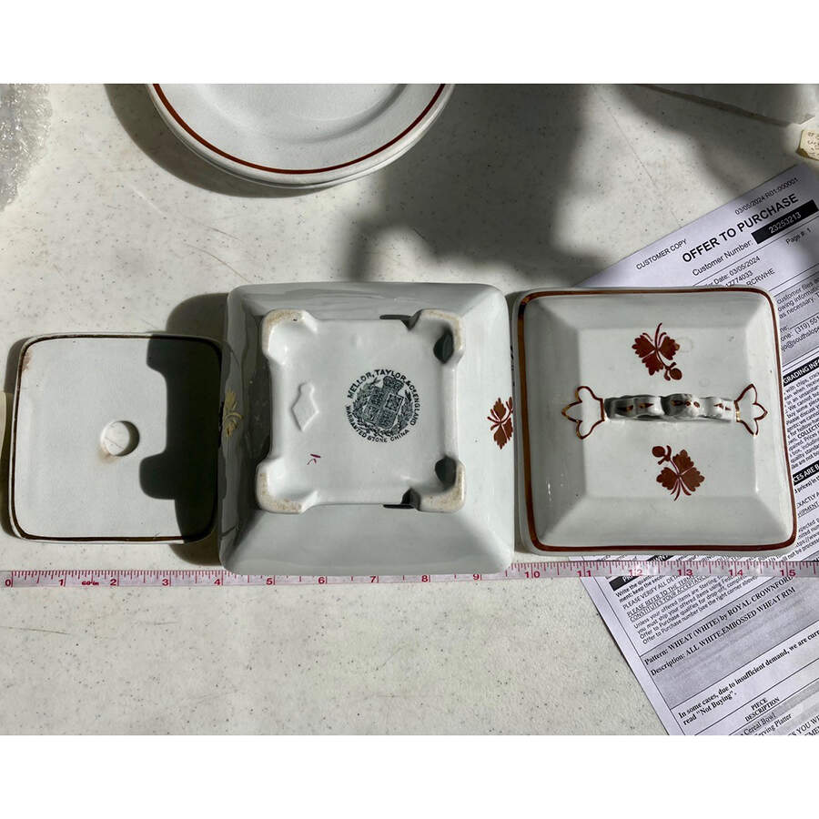 Tea Leaf Square Covered Butter with Strainer by Mellor Taylor-1