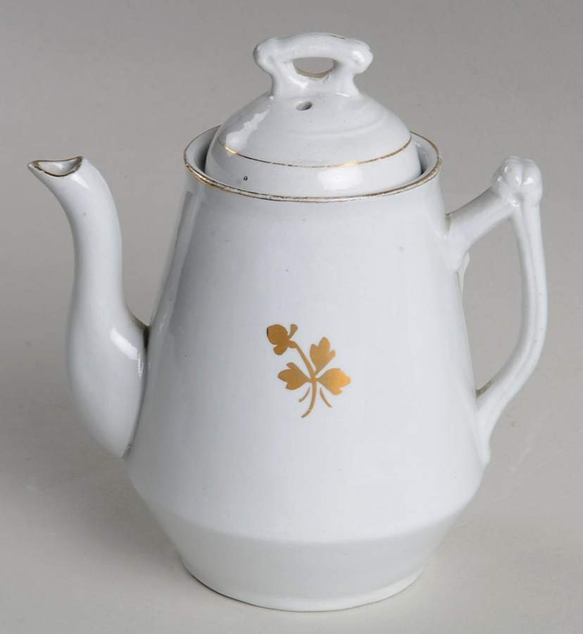 Tea Leaf Mini Coffee Pot & Lid by Mellor Taylor-1