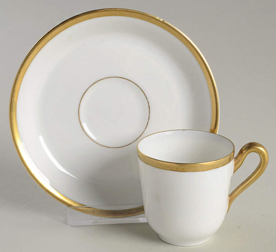 Baronial, The Flat Demitasse Cup & Saucer Set by Paul Muller-1