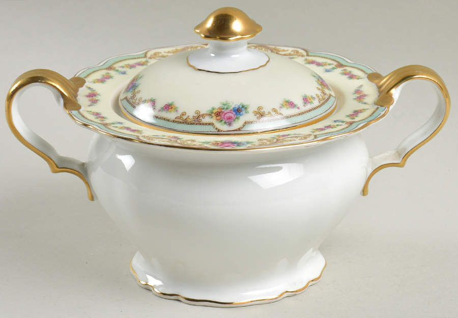Belhaven Sugar Bowl & Lid by Paul Muller-1