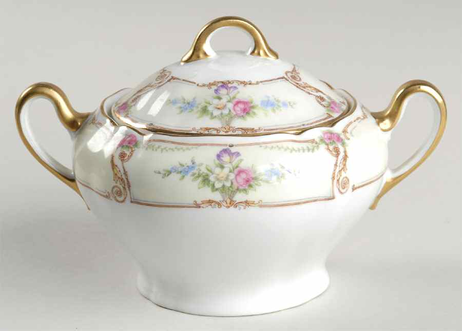 The Empress Sugar Bowl & Lid by Paul Muller-1