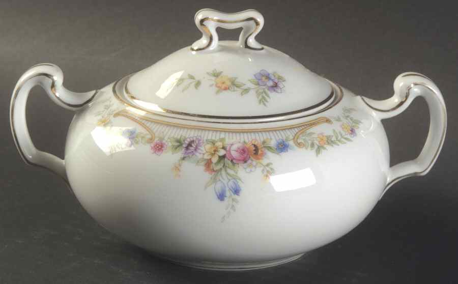 The Kenmore Sugar Bowl & Lid by Paul Muller-1