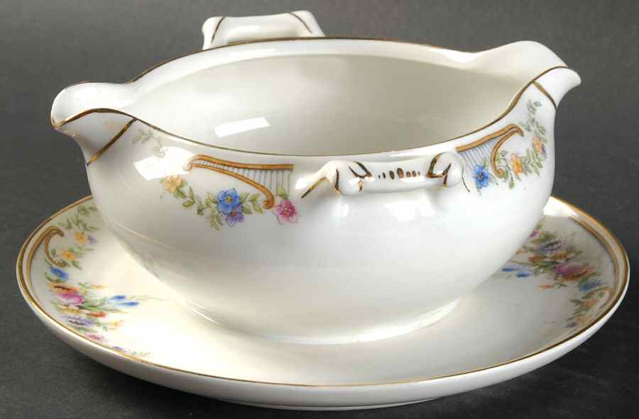 The Kenmore Gravy Boat with Attached Underplate by Paul Muller-1