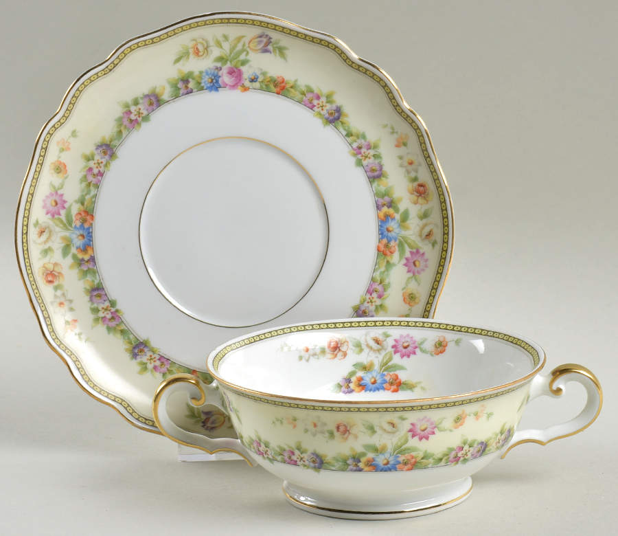 The Norfolk Footed Cream Soup Bowl & Saucer Set by Paul Muller-1