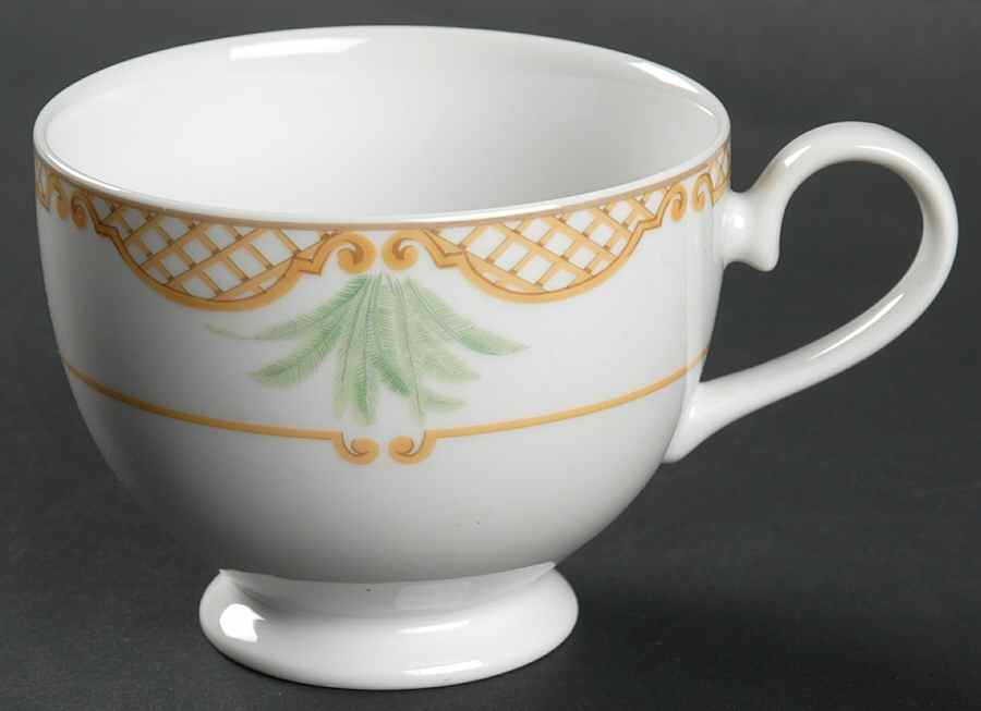 Island Flair Footed Cup by Mikasa-1