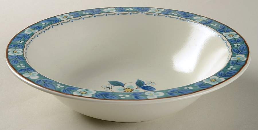 Blue Bell 9" Round Vegetable Bowl by Mikasa-1