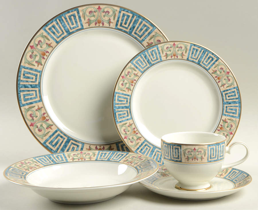 Windsor Crest 5 Piece Place Setting by Mikasa-1