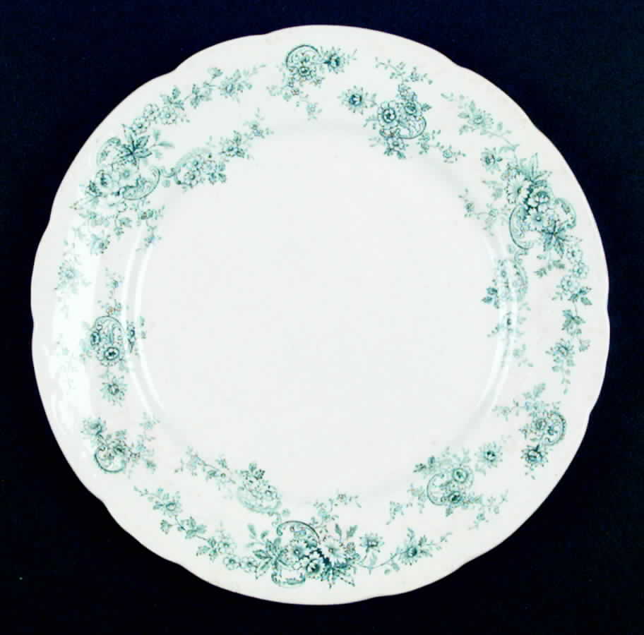 Dovedale Luncheon Plate by Mellor Taylor-1