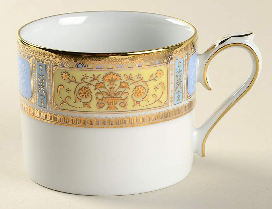 Bridal Bouquet Flat Cup by Muirfield-1