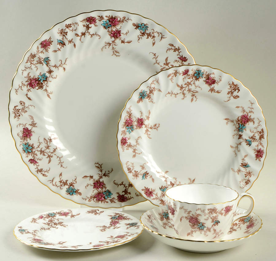 Ancestral (Wreath Backstamp) 40 Piece Estate Set by Minton-1