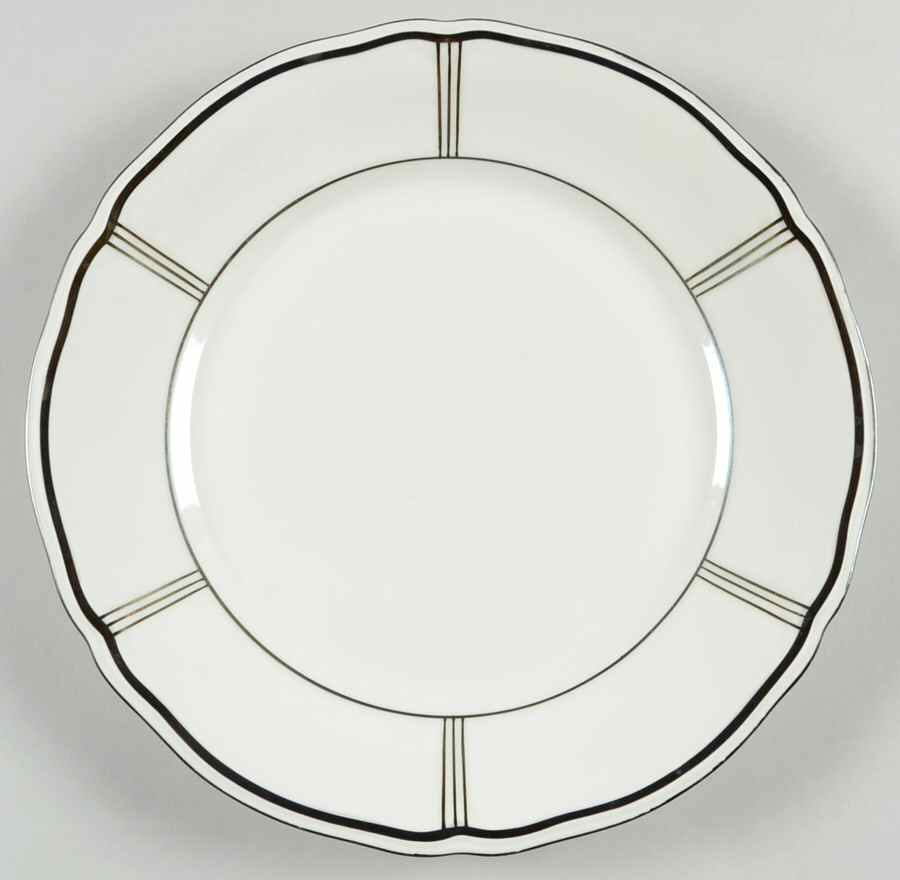 MIT46 Platinum Dinner Plate by Mitterteich-1