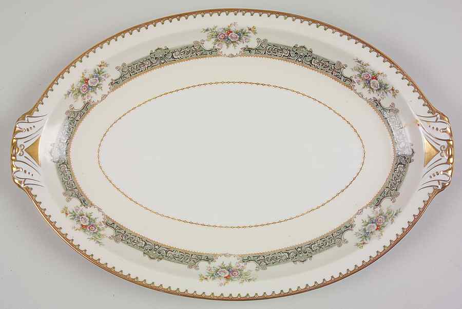 Dexter (Orleans Shape) 15" Oval Serving Platter by Meito-1