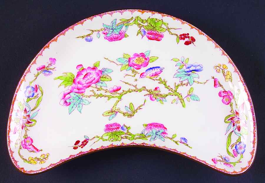 Cuckoo (Smooth, White, Globe Bks) Crescent Salad Plate by Minton-1