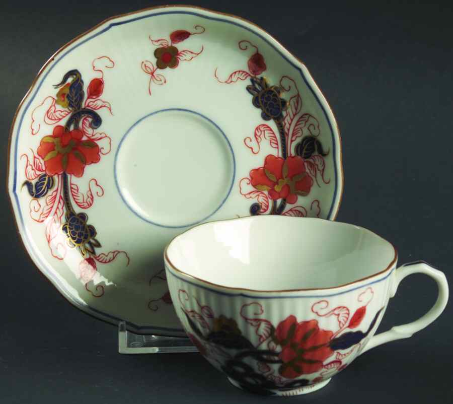 03561 Flat Cup & Saucer Set by Ming Royale-1