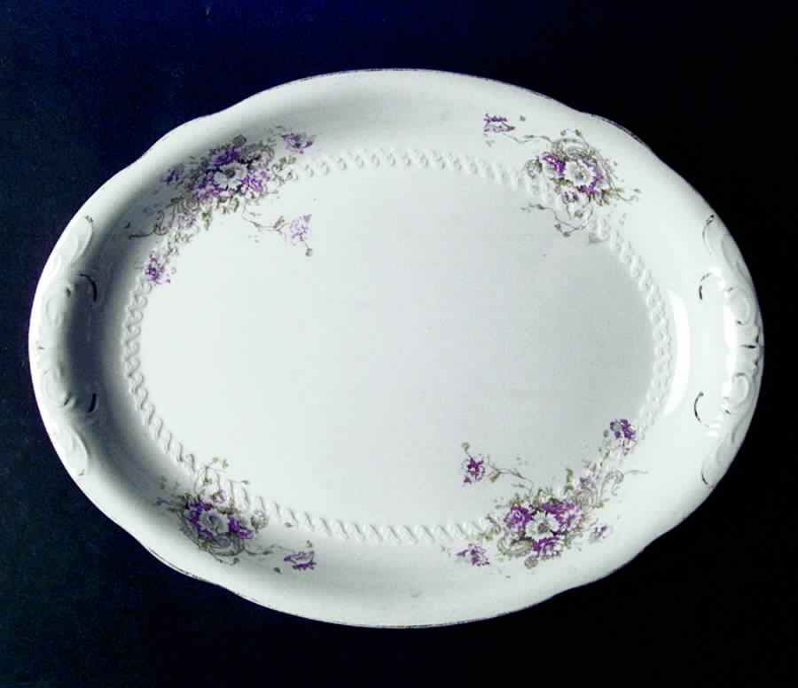 Essex 13" Oval Serving Platter by Mellor-1