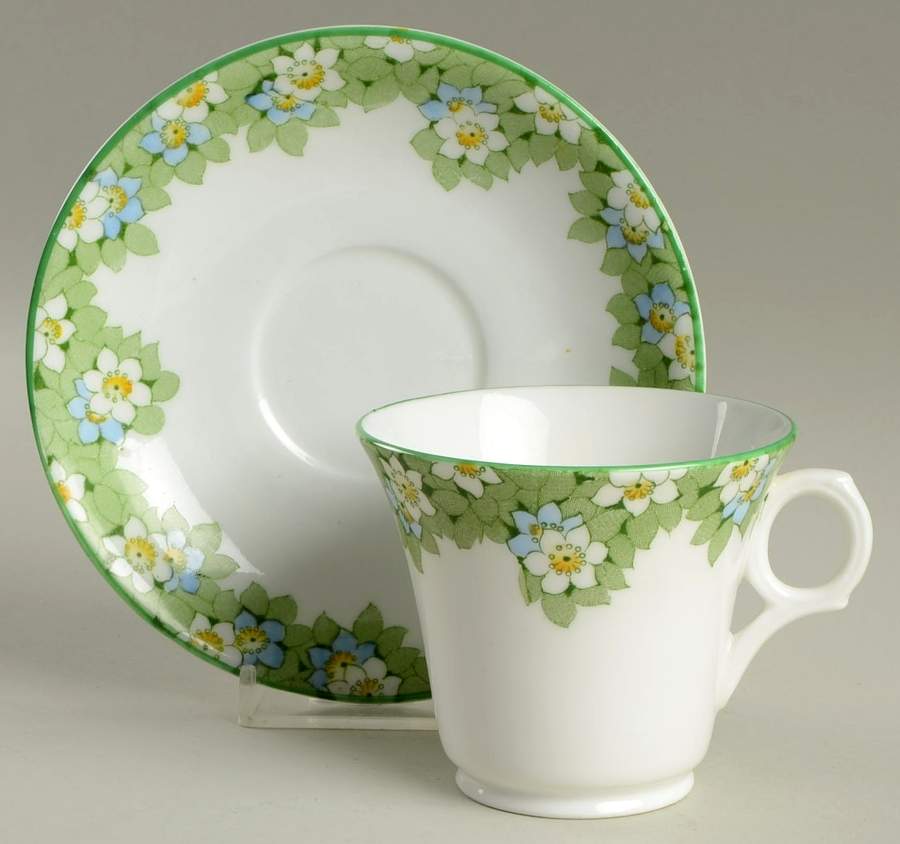 MEL9 Footed Cup & Saucer Set by Melba-1