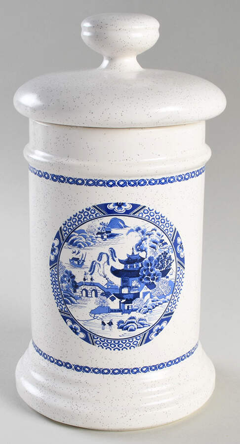 Blue Willow Medium Canister & Lid by Nelson McCoy-1