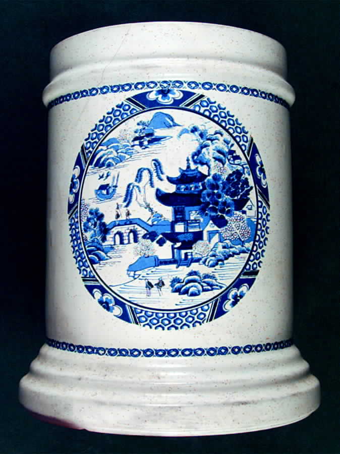 Blue Willow Large Canister No Lid by Nelson McCoy-1