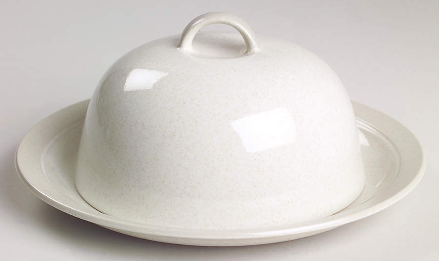 Malibu Dune Round Covered Butter by Mikasa-1